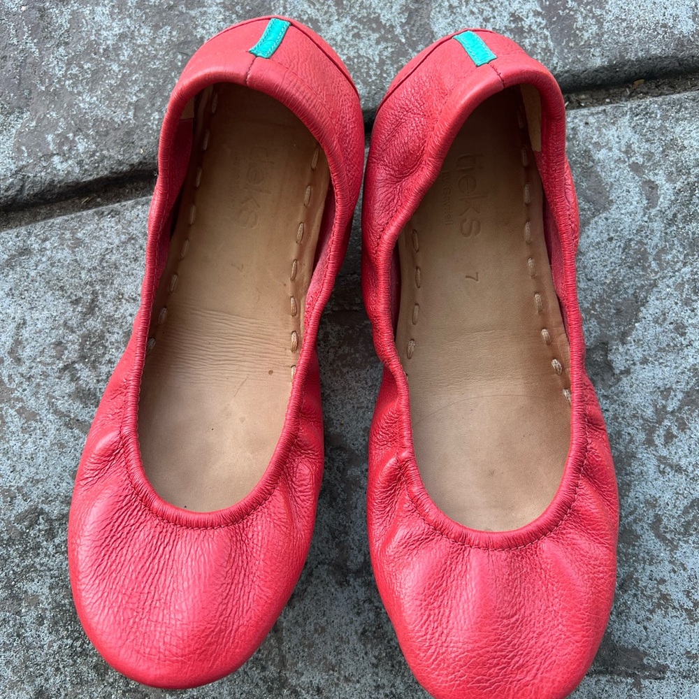 Tieks Poppy color Leather Ballet Flats